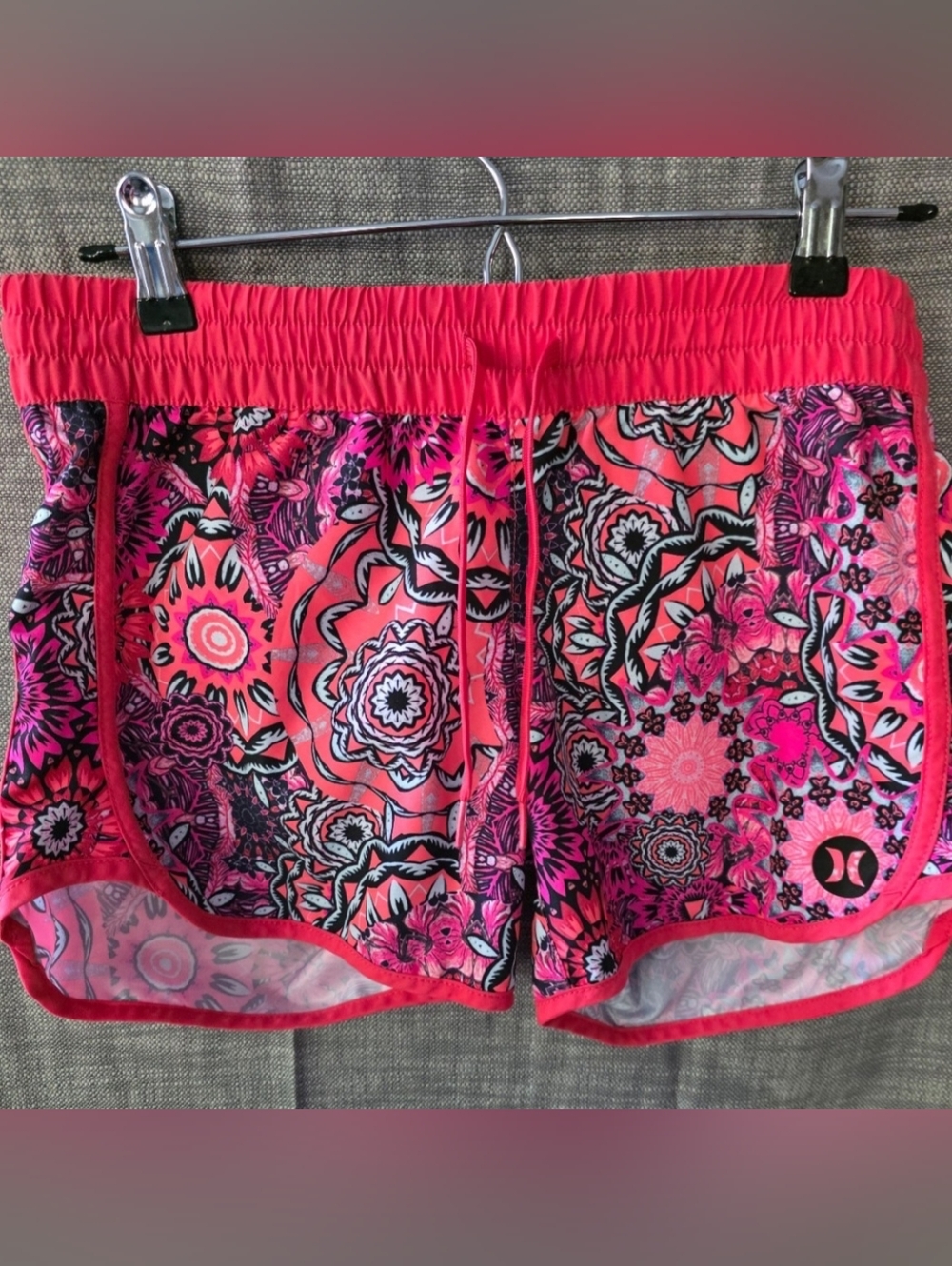 Hurley Neon Pink and Black Floral Shorts Size S